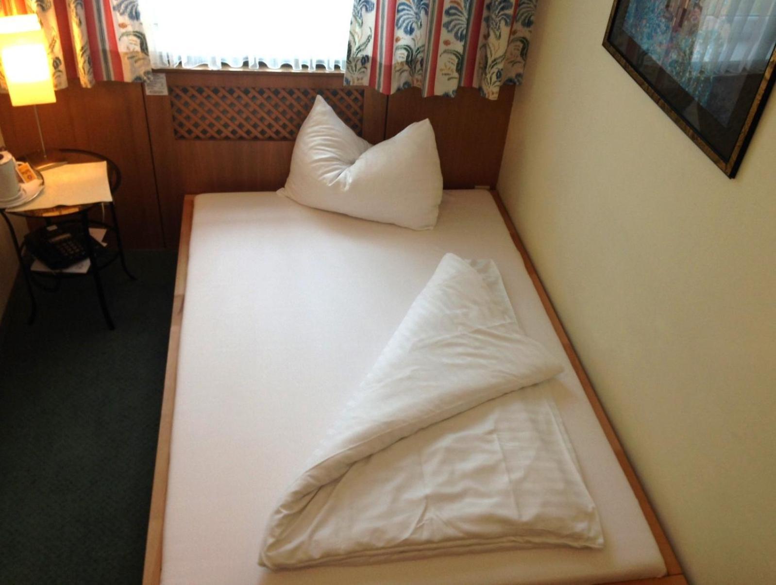 Hotel Pension Alte Muehle Klosterneuburg Room photo